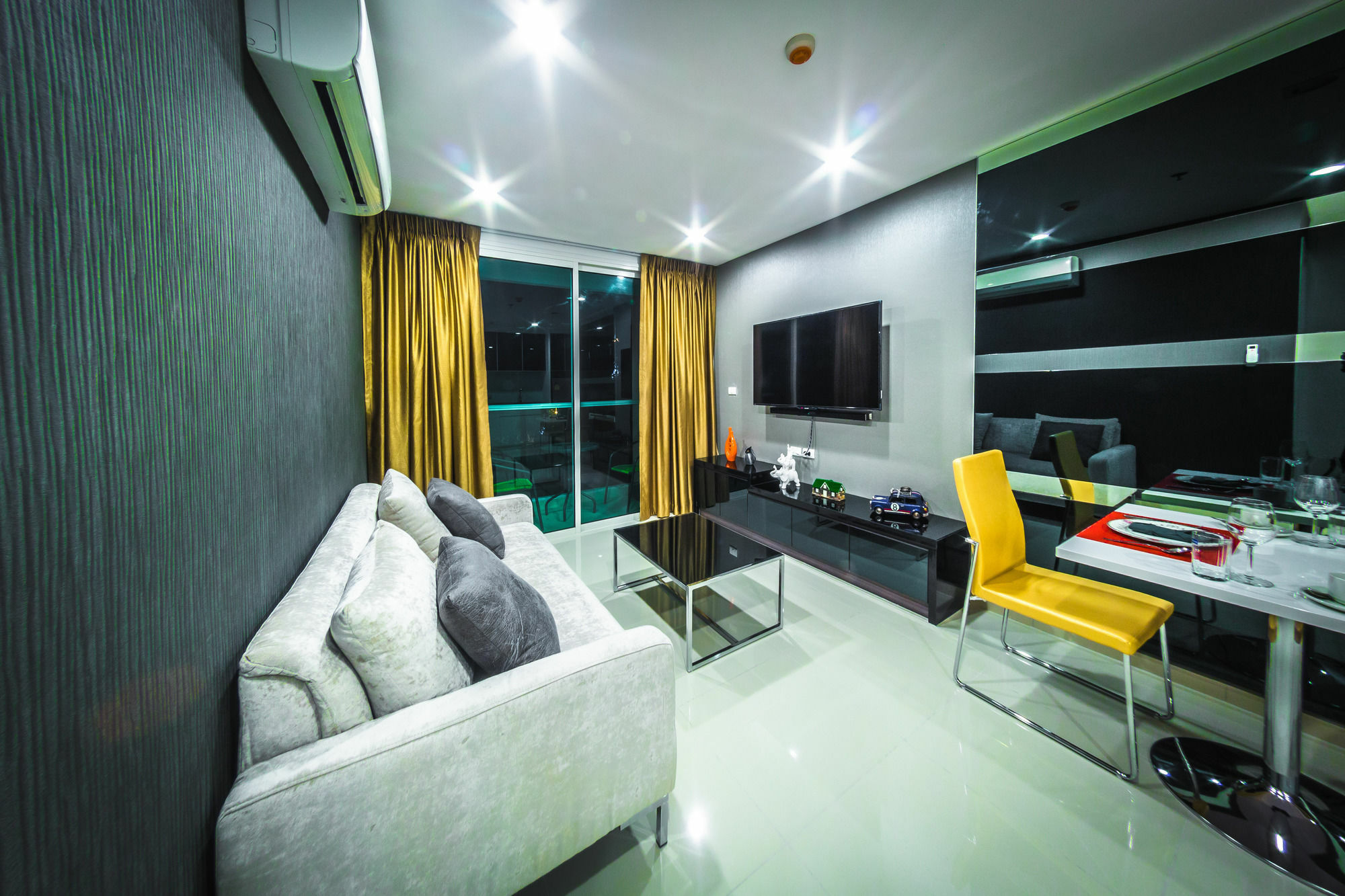Vision Pratumnak By Pattaya Sunny Rentals Экстерьер фото