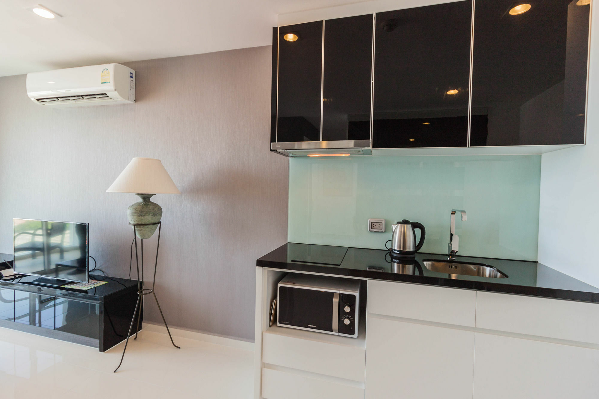 Vision Pratumnak By Pattaya Sunny Rentals Экстерьер фото